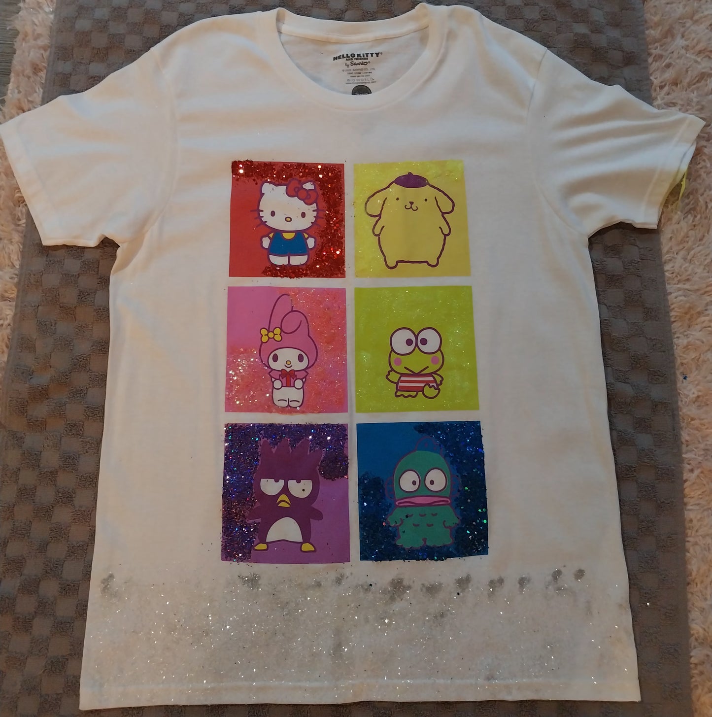 NEW ARRIVAL!Custom Hello Kitty t-shirt